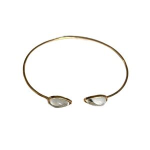 Adorable Crystal Star Goldtone  Bracelet NIB